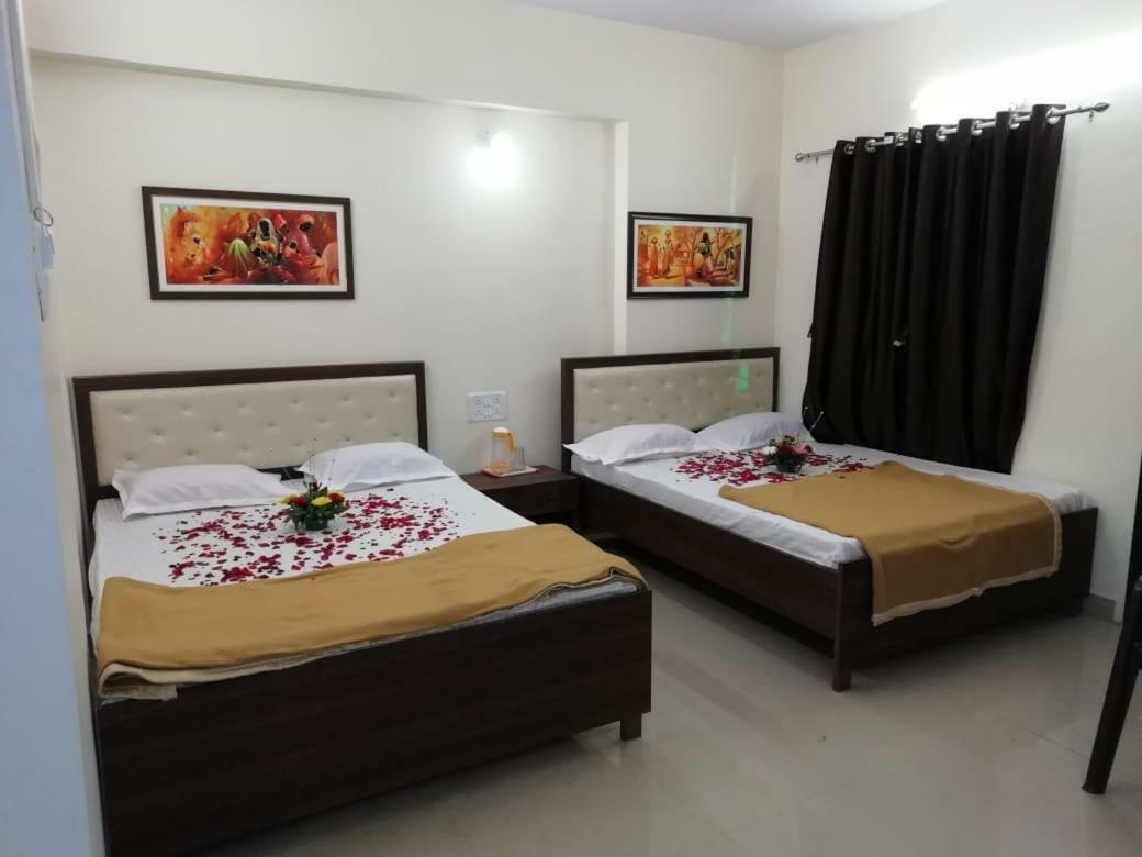Maharaja Family Guest House Lonavala Exterior photo